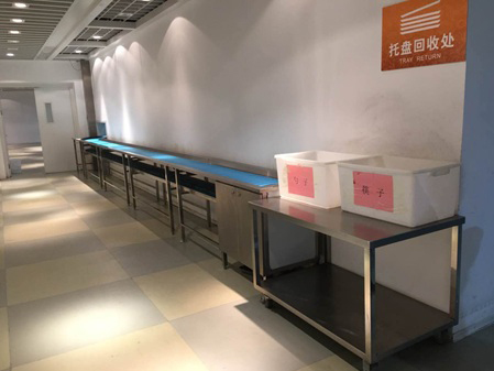 餐廳餐具回收區(qū)
